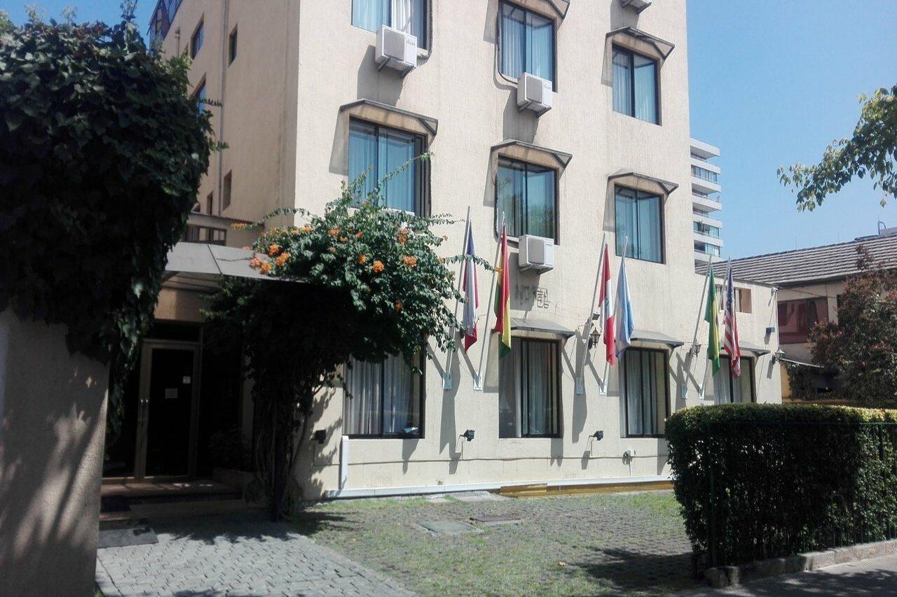 סנטיאגו Hotel Maria Angola מראה חיצוני תמונה