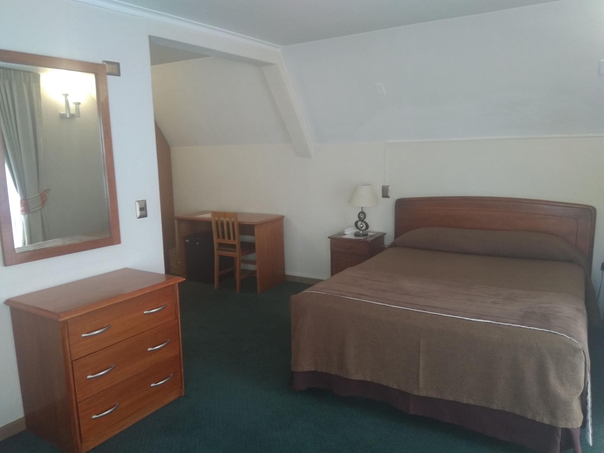 סנטיאגו Hotel Maria Angola מראה חיצוני תמונה