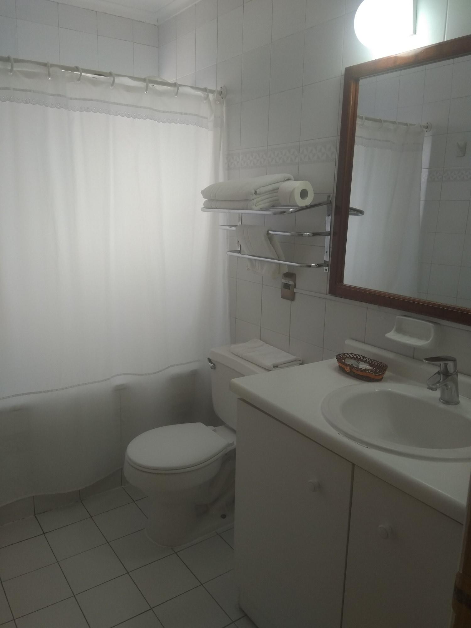 סנטיאגו Hotel Maria Angola מראה חיצוני תמונה