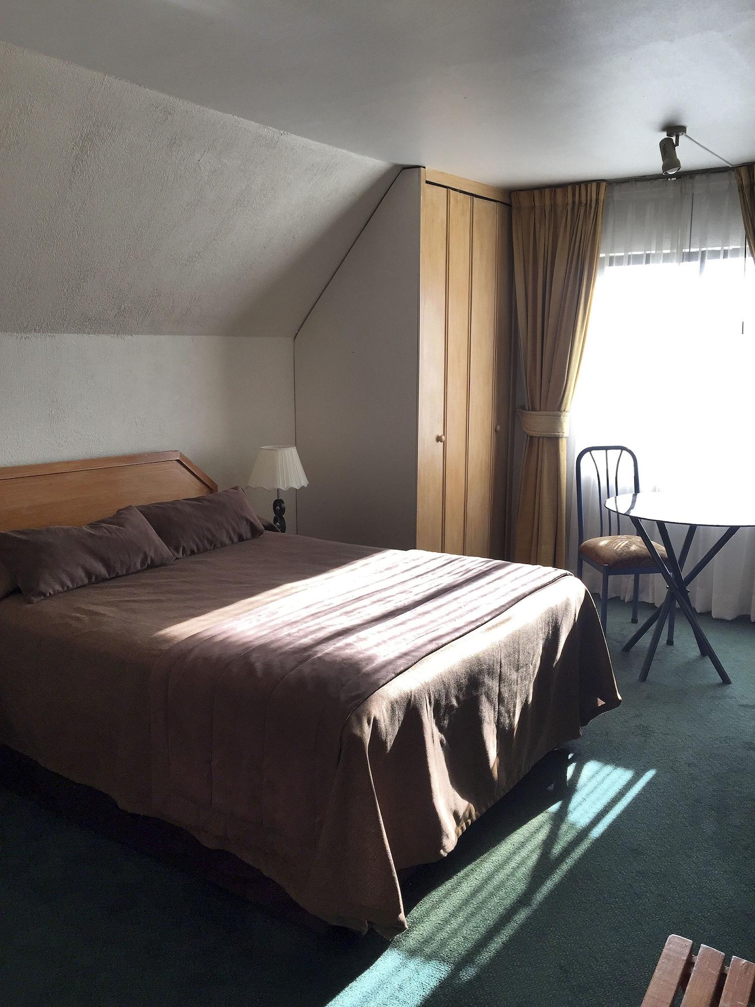 סנטיאגו Hotel Maria Angola מראה חיצוני תמונה