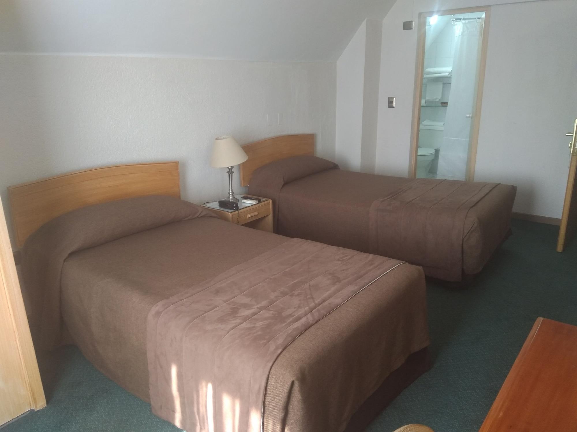 סנטיאגו Hotel Maria Angola מראה חיצוני תמונה