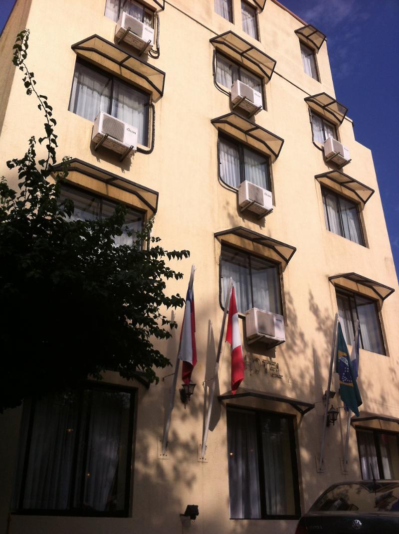 סנטיאגו Hotel Maria Angola מראה חיצוני תמונה