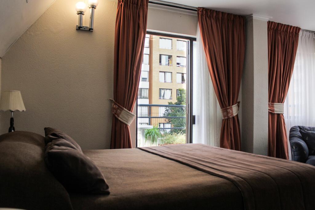 סנטיאגו Hotel Maria Angola מראה חיצוני תמונה