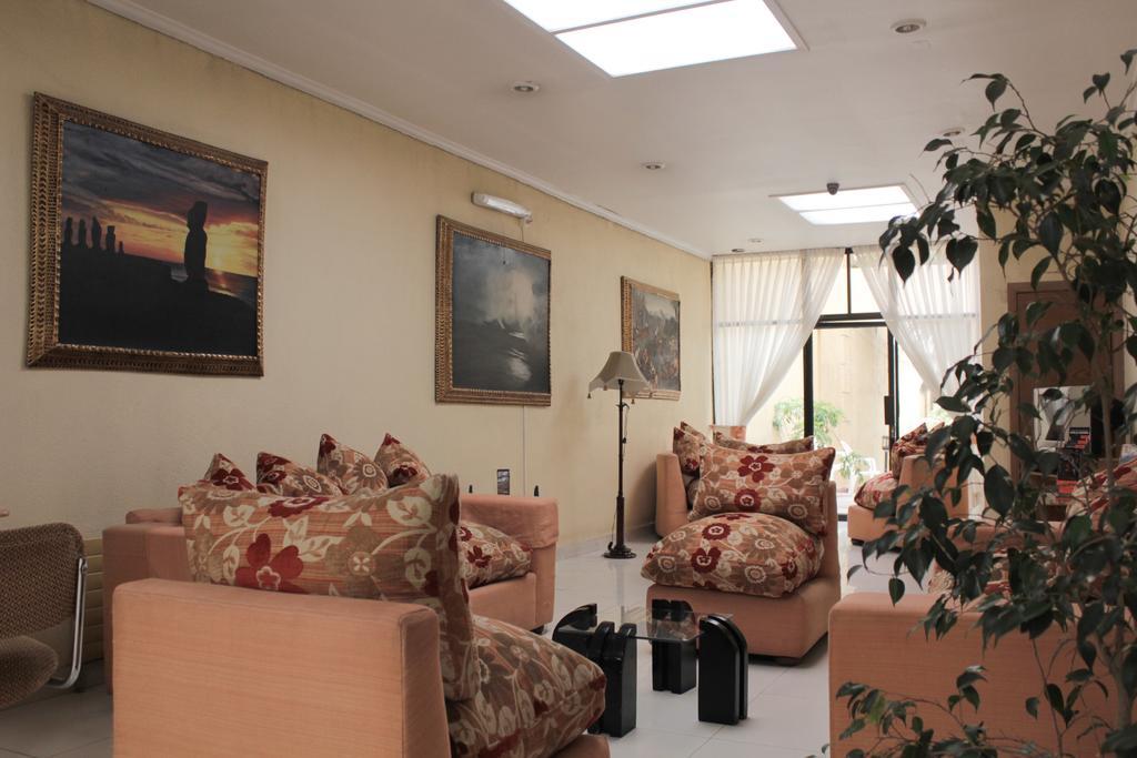סנטיאגו Hotel Maria Angola מראה חיצוני תמונה