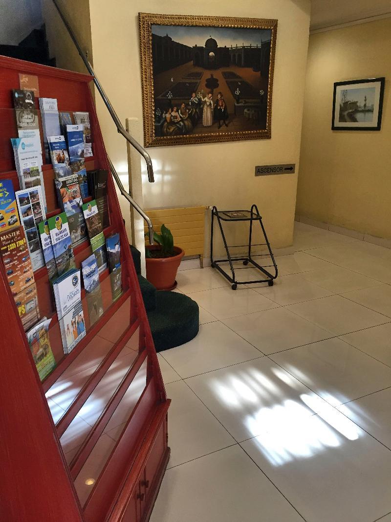 סנטיאגו Hotel Maria Angola מראה חיצוני תמונה